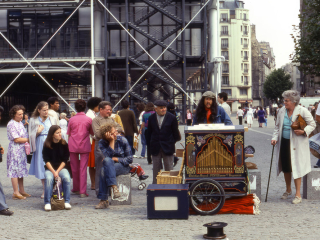 Paris Grinder - Centre Pompidou - Film - 1980