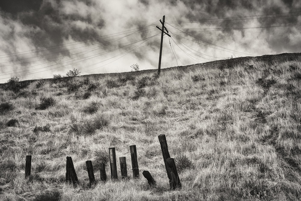 Wires and Poles - Near Caliente Wires and Poles - Near Caliente
